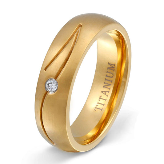 Golden River Damen Titan Ring mit Gravur, Verlobungsring in Gold | Titanring | damen, gold, ring, titan, titanring, zirkonia | schmuckmitgravur.de