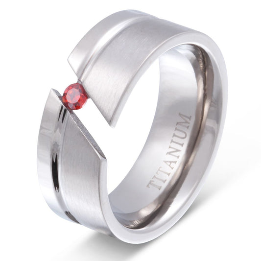 Roja Damen Titan Ring mit Gravur, Verlobungsring in Silber | Titanring | damen, granat, ring, silber, titan, titanring | schmuckmitgravur.de